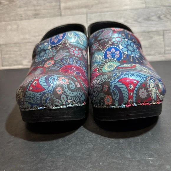 Dansko Women's Multi Colored Gray Paisley Clogs Comfort Shoes Size 38 Nurse Tech - Picture 2 of 11
